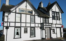 Station Hotel